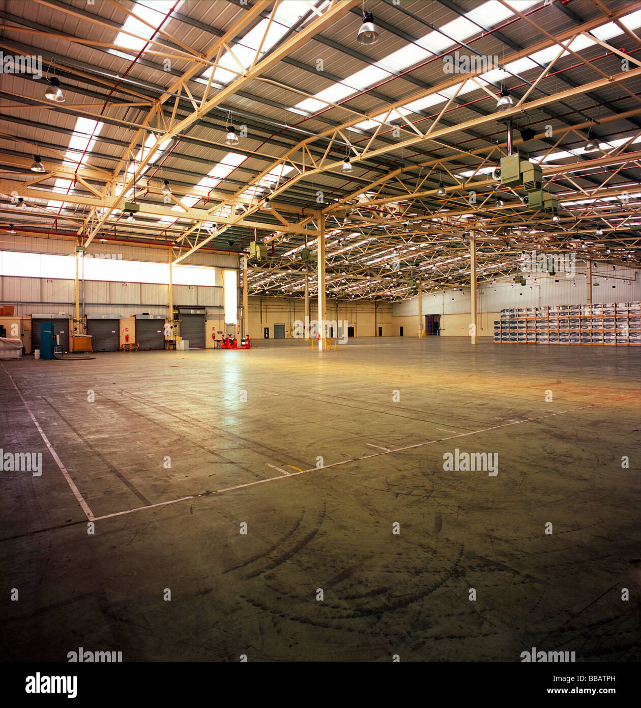Empty Factory Interior Stock Photo - Alamy