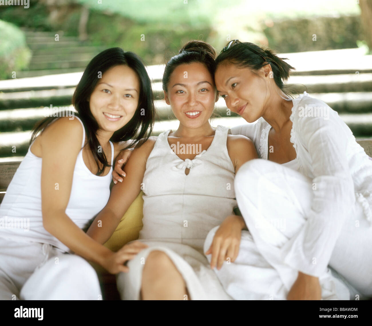 Black and white women portraits hi-res stock photography and images - Alamy