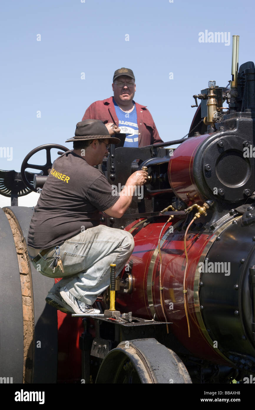 Old tractor engines hires stock photography and images Alamy