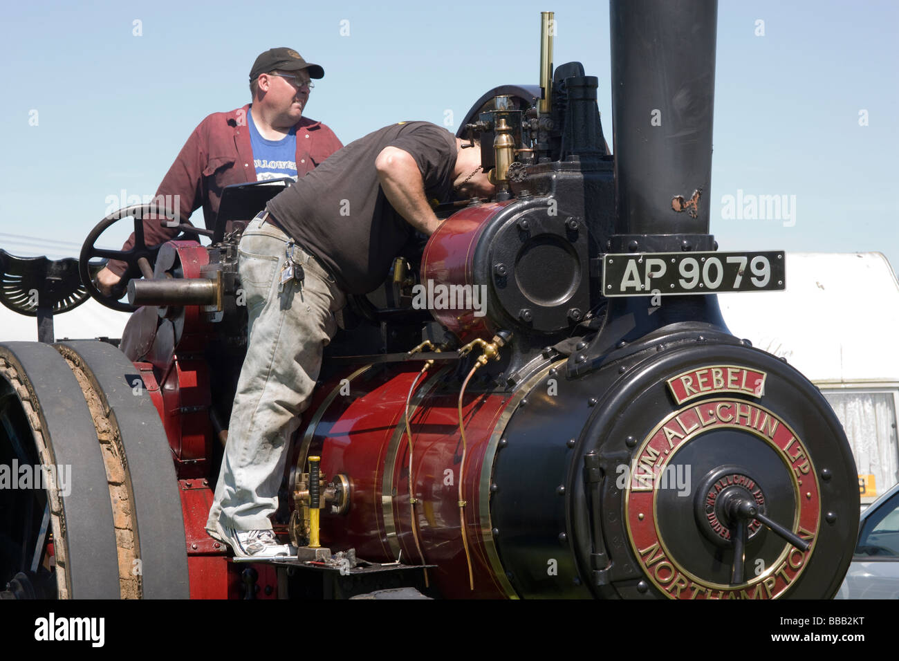 Old tractor engines hires stock photography and images Alamy