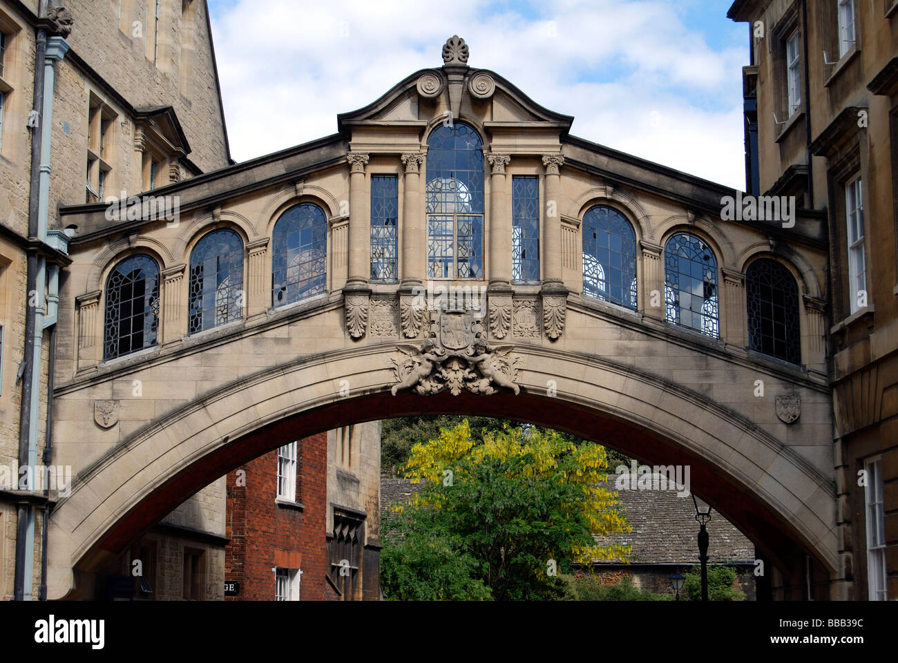 The Hertford Bridge, Oxford, also known as The Bridge of Sighs joins the old and new Quadrangles of Hertford College in Oxford Stock Photo