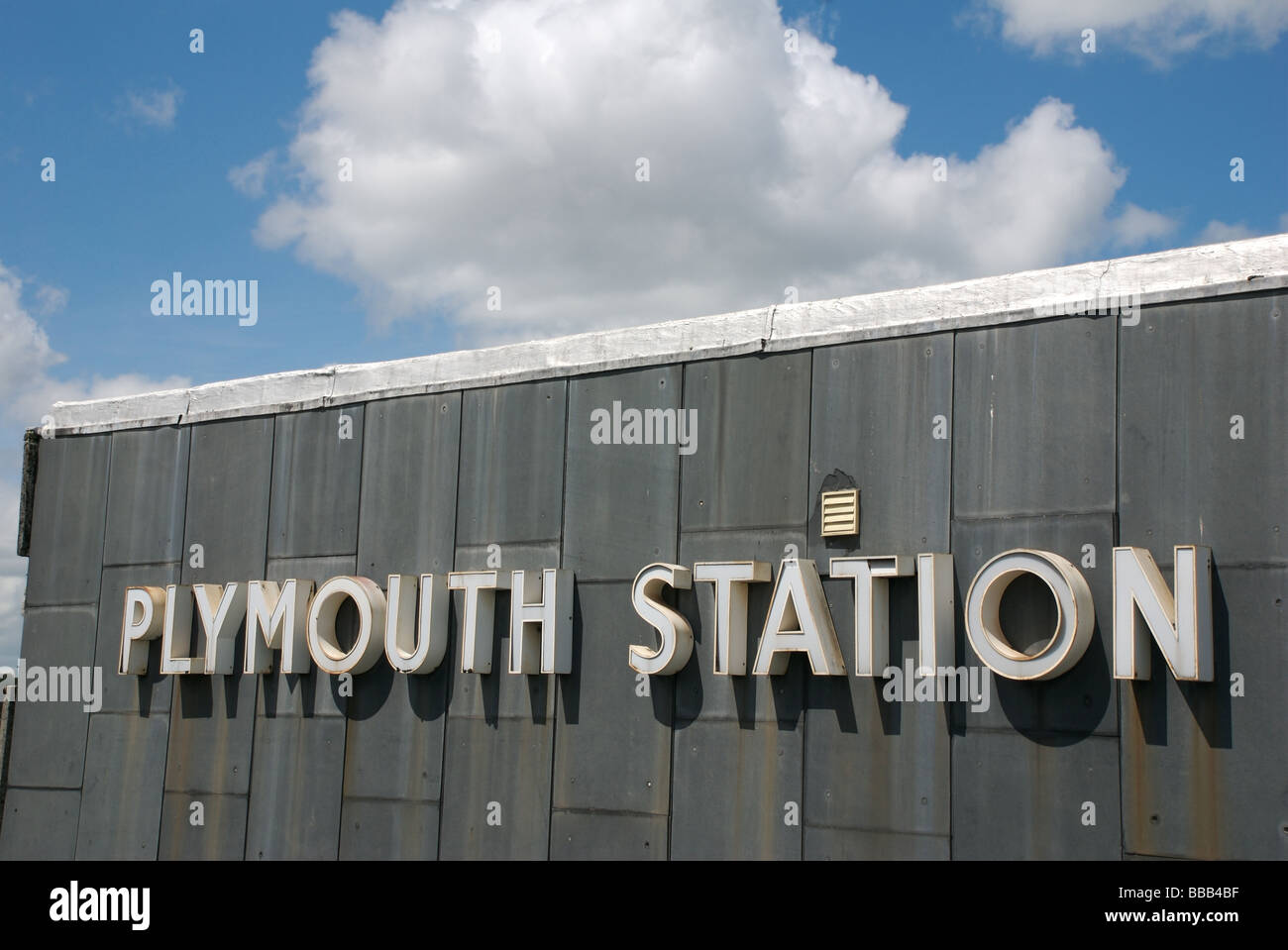 Plymouth railway station hires stock photography and images Alamy
