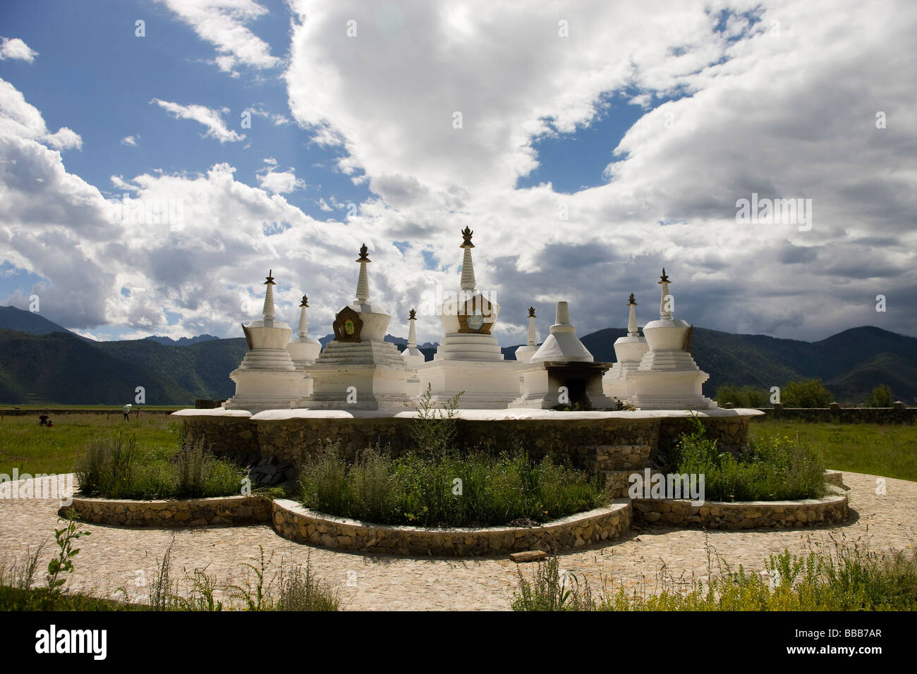 Tibetan stupa in highland, Shangrila, Yunnan, China Stock Photo Alamy
