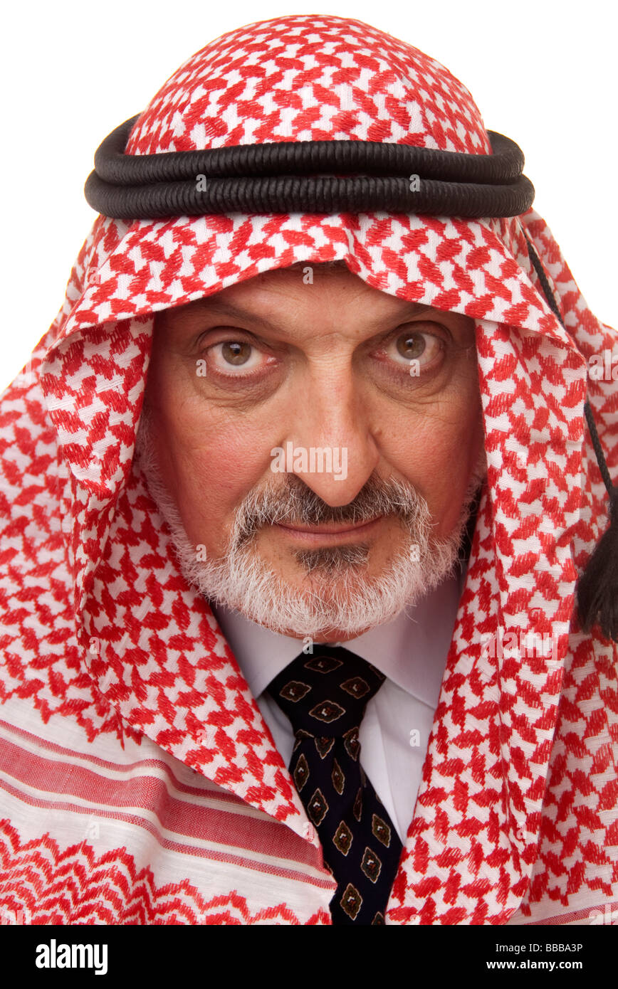 man wearing traditional arab headdress Stock Photo - Alamy