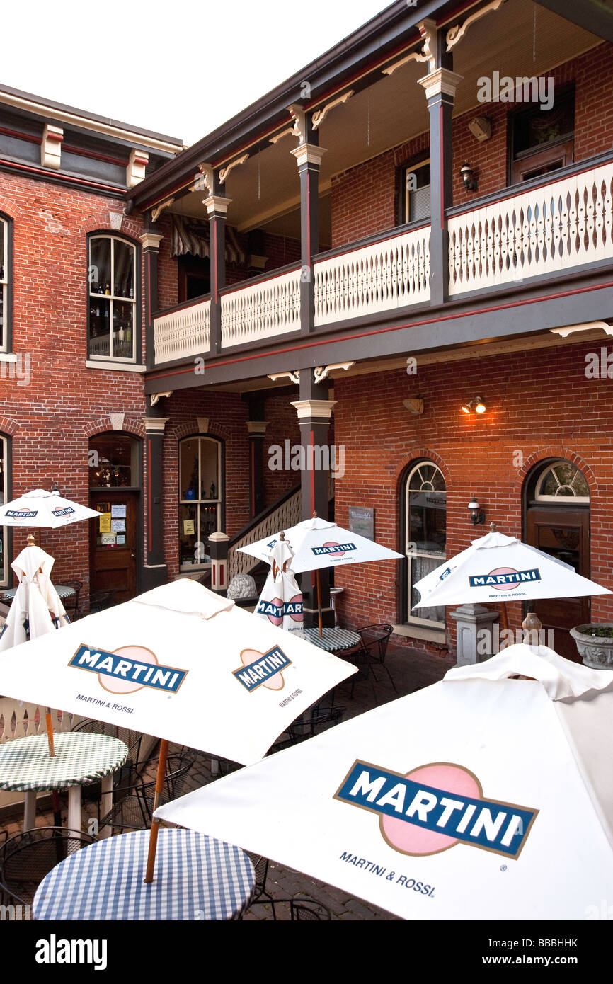 Courtyard of restaurant in downtown Galena, Illinois Stock Photo Alamy