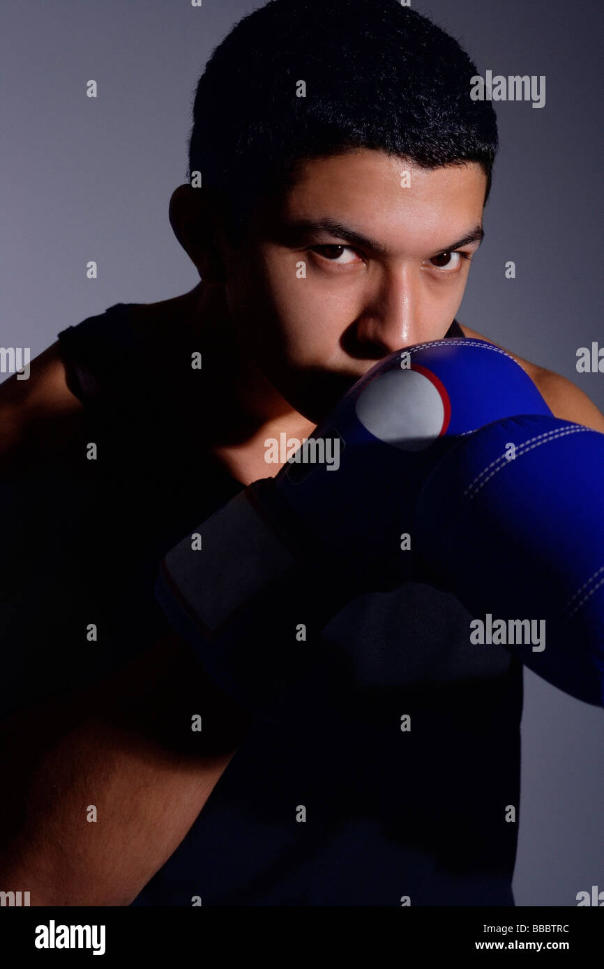 Indian man boxer boxing sports hires stock photography and images Alamy