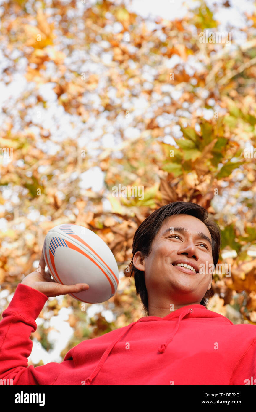 Preparing to throw a rugby ball hires stock photography and images Alamy