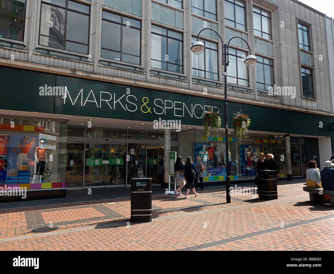 Marks and Spencer Sutton High Street Stock Photo