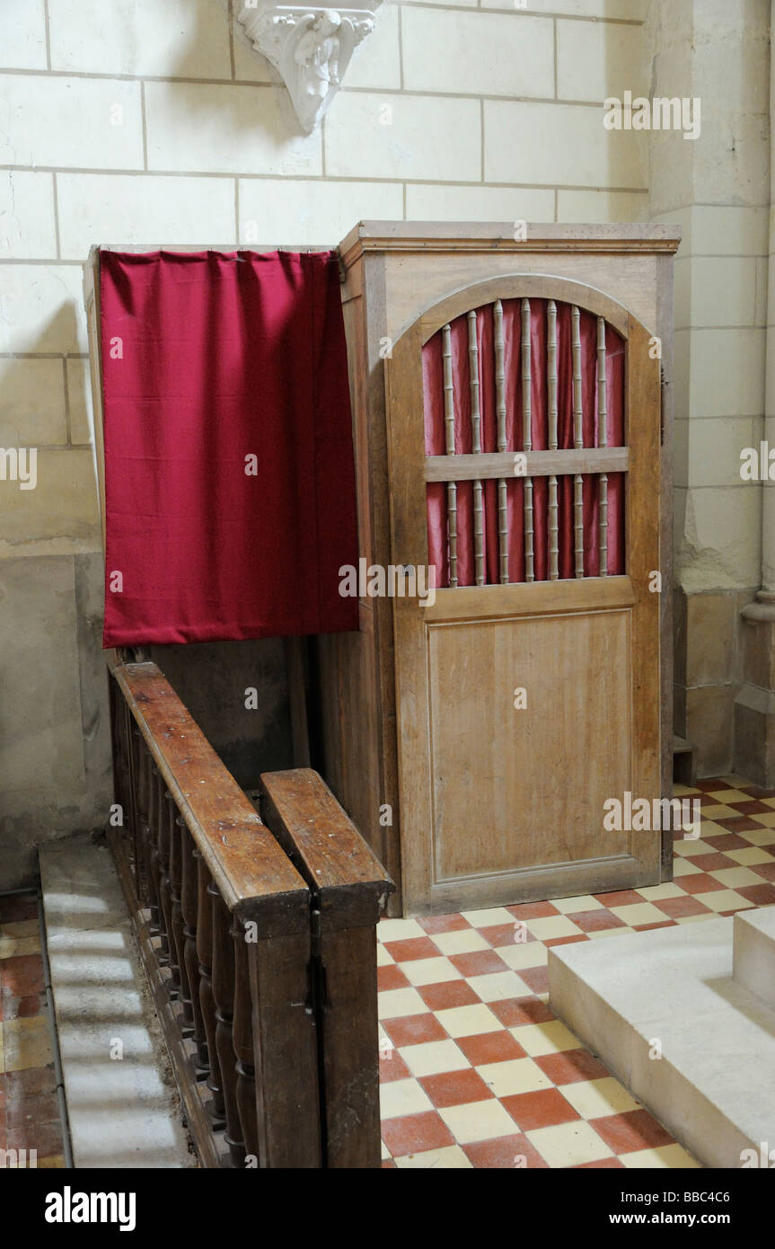 Confession box in church in hi-res stock photography and images - Alamy
