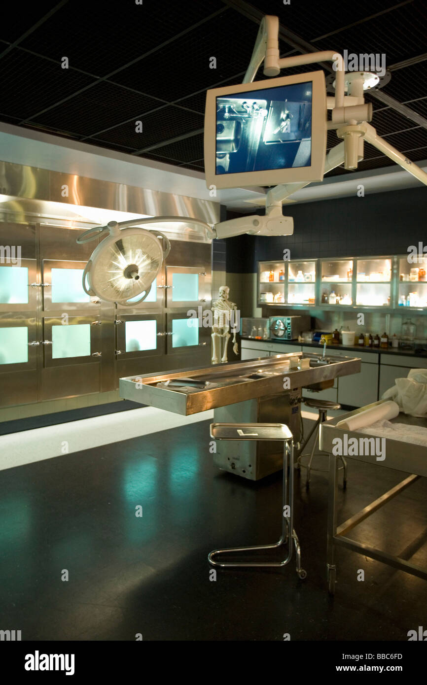 Research laboratory california hires stock photography and images Alamy