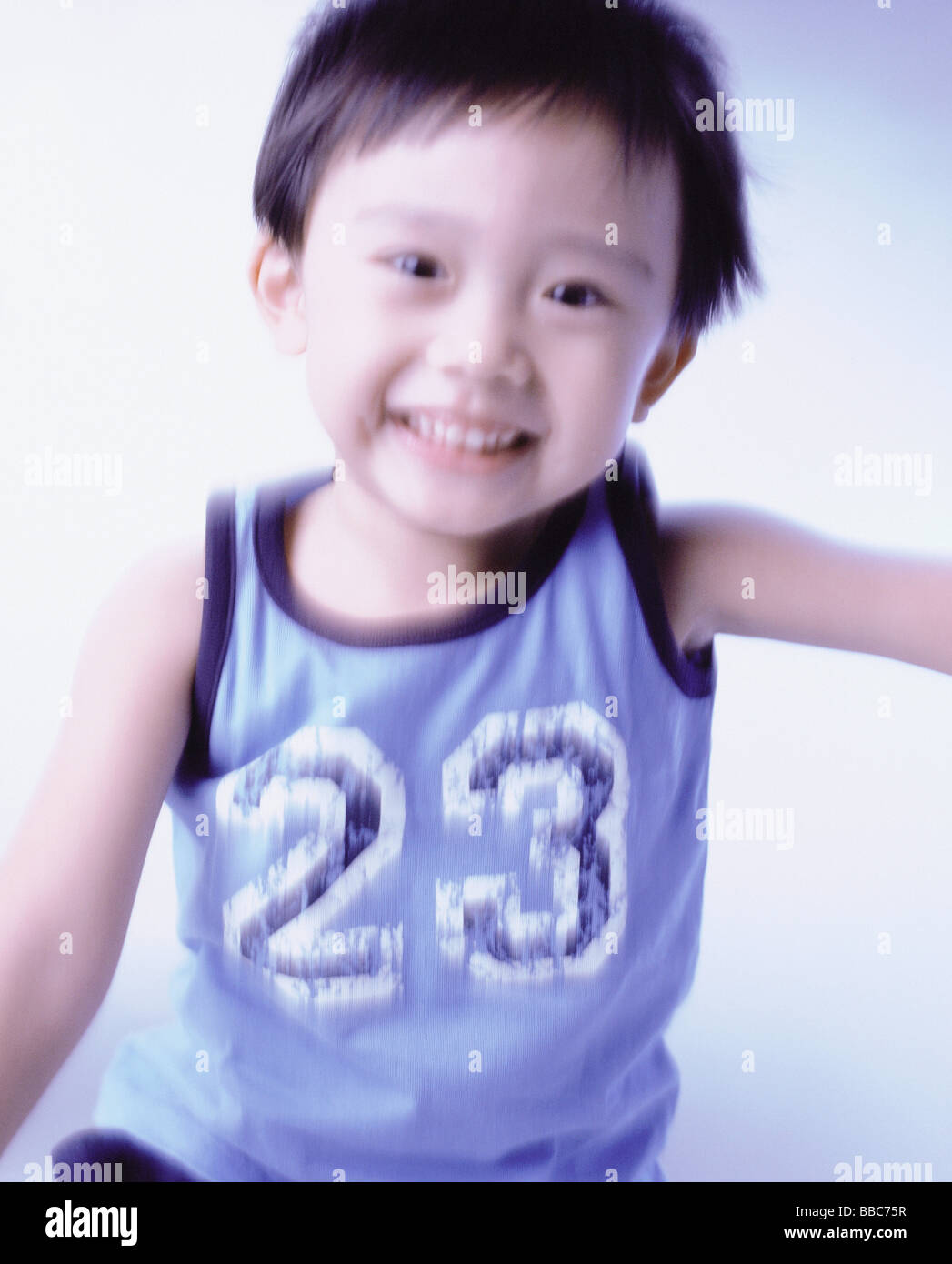 Boy 3 Years Old Smiling Stock Photo Alamy boy-3-years-old-smiling-stock-photo-alamy