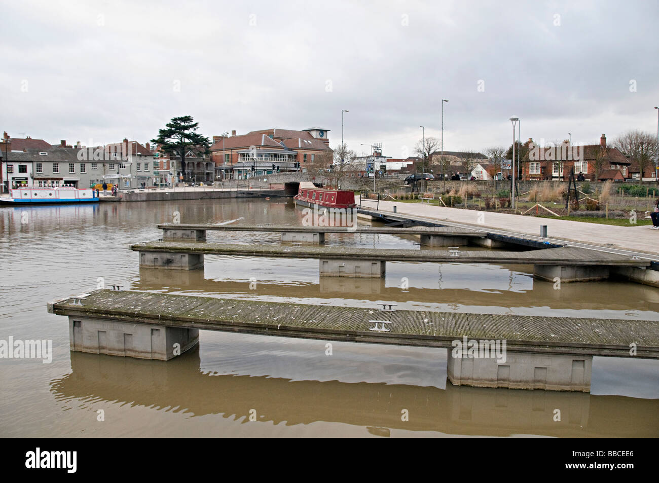 canal mooring berth harbour stratford upon on avon Stock Photo Alamy