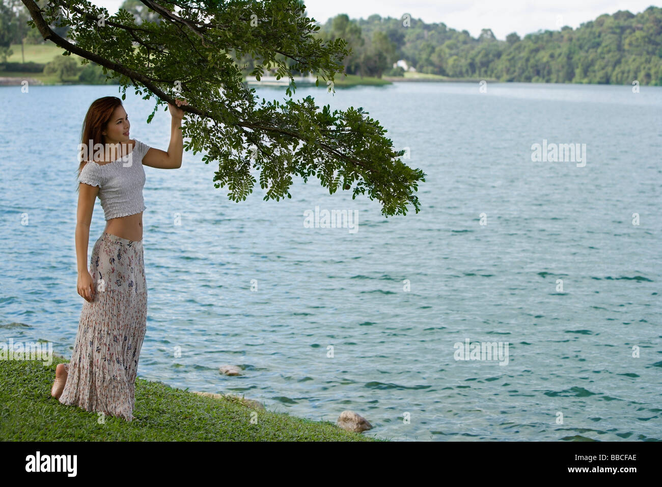Full body asian woman standing hi-res stock photography and images - Alamy