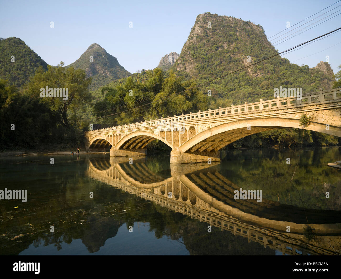 Bridge and mountains hi-res stock photography and images - Alamy