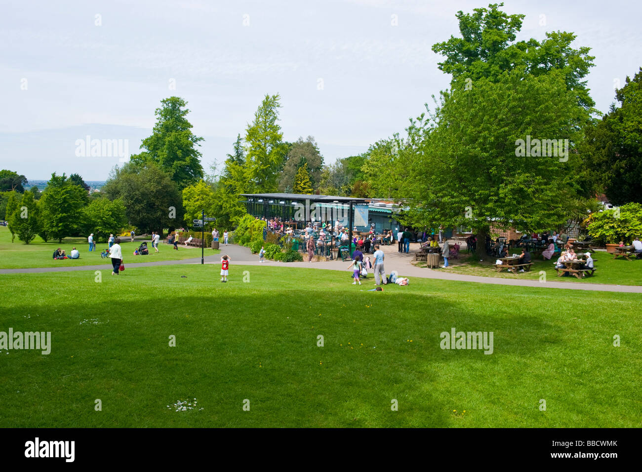Golders Hill Park High Resolution Stock Photography and Images Alamy