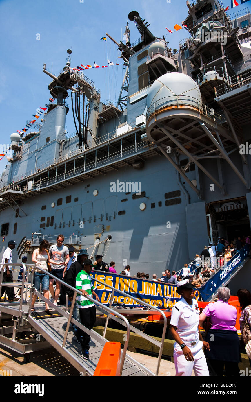 Visitors to the military assult ship USS Iwo Jima LHD 7 in the New York City harbor during a weekend of Fleet Week 2009 Stock Photo