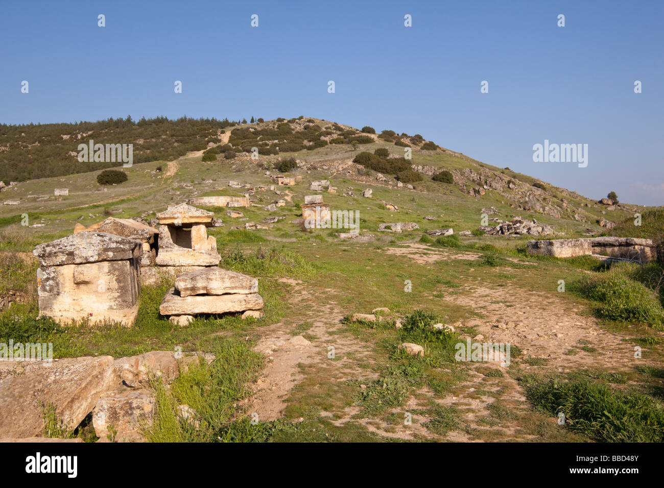 Hierapolis ancient tombs hi-res stock photography and images - Alamy