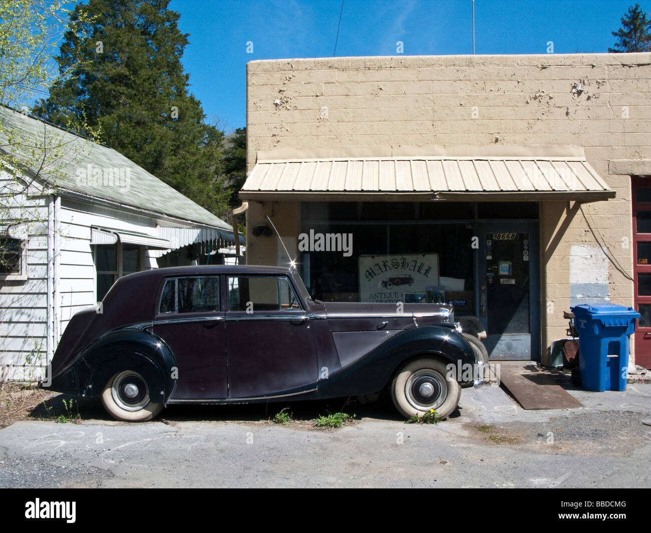 Garage, West Virginia Stock Photo Alamy