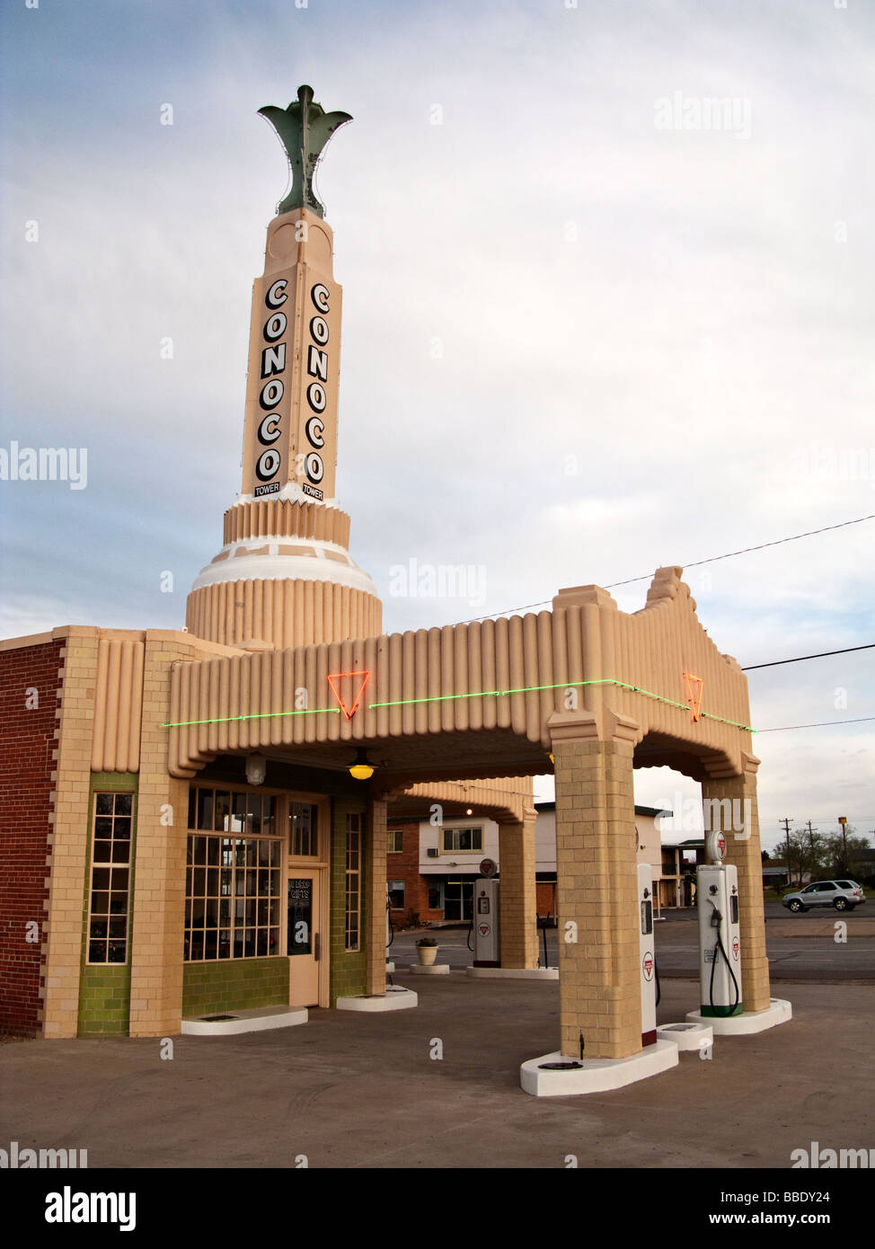 Route 66 Garage, Shamrock, Texas Stock Photo Alamy