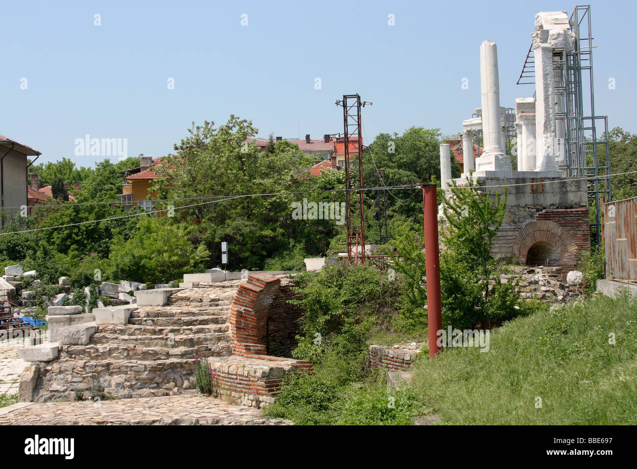 the-roman-amphitheatre-stara-zagora-bulgaria-stock-photo-alamy