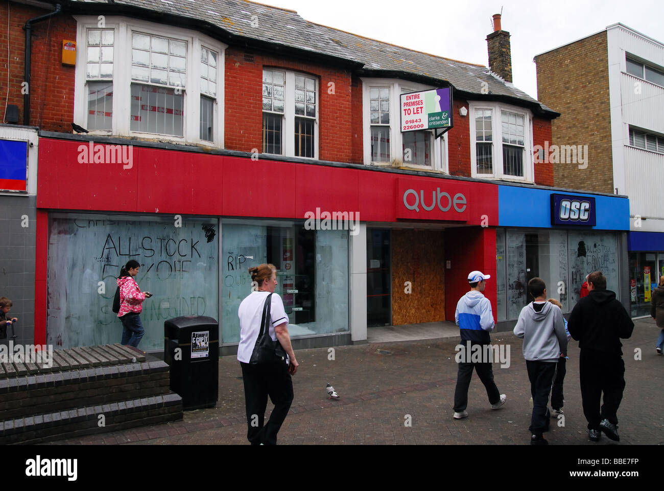 Closed down Qube and OSC shops in the main shopping street of Margate Kent UK Stock Photo