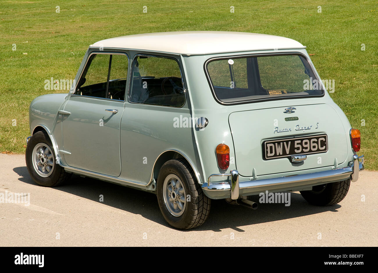 1965 Mini Cooper S Stock Photo Alamy