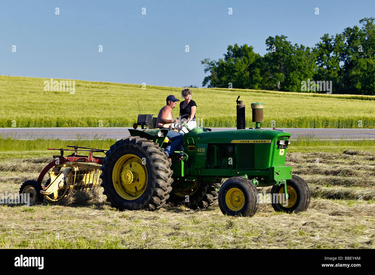 Farmer wife on john deere hi-res stock photography and images - Alamy