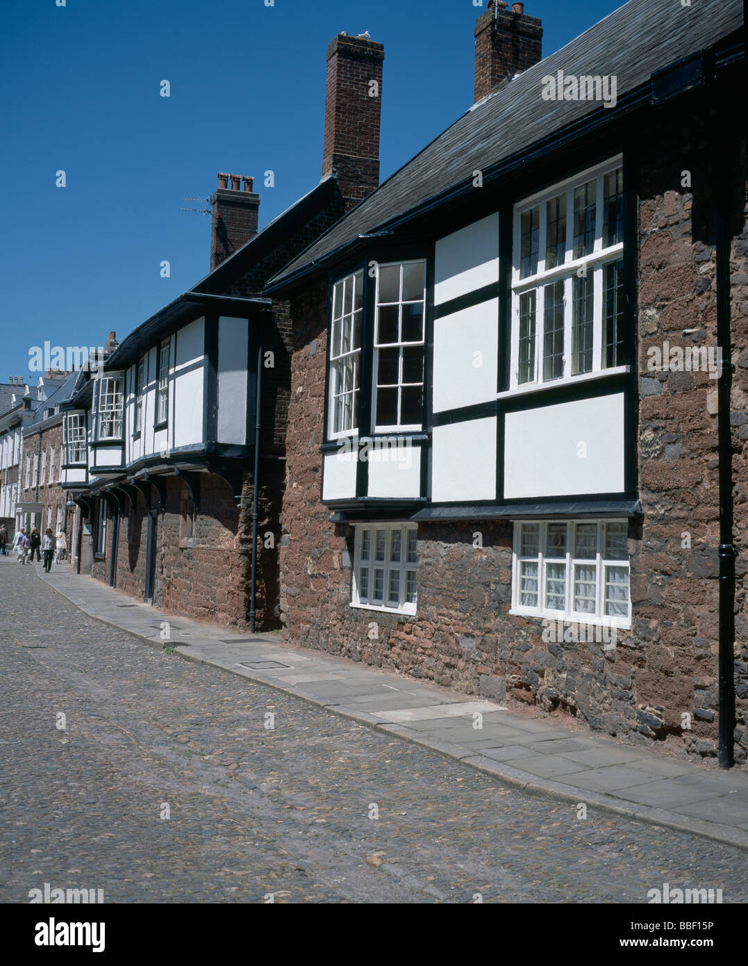 Exeter Cathedral Close Houses Stock Photo Alamy