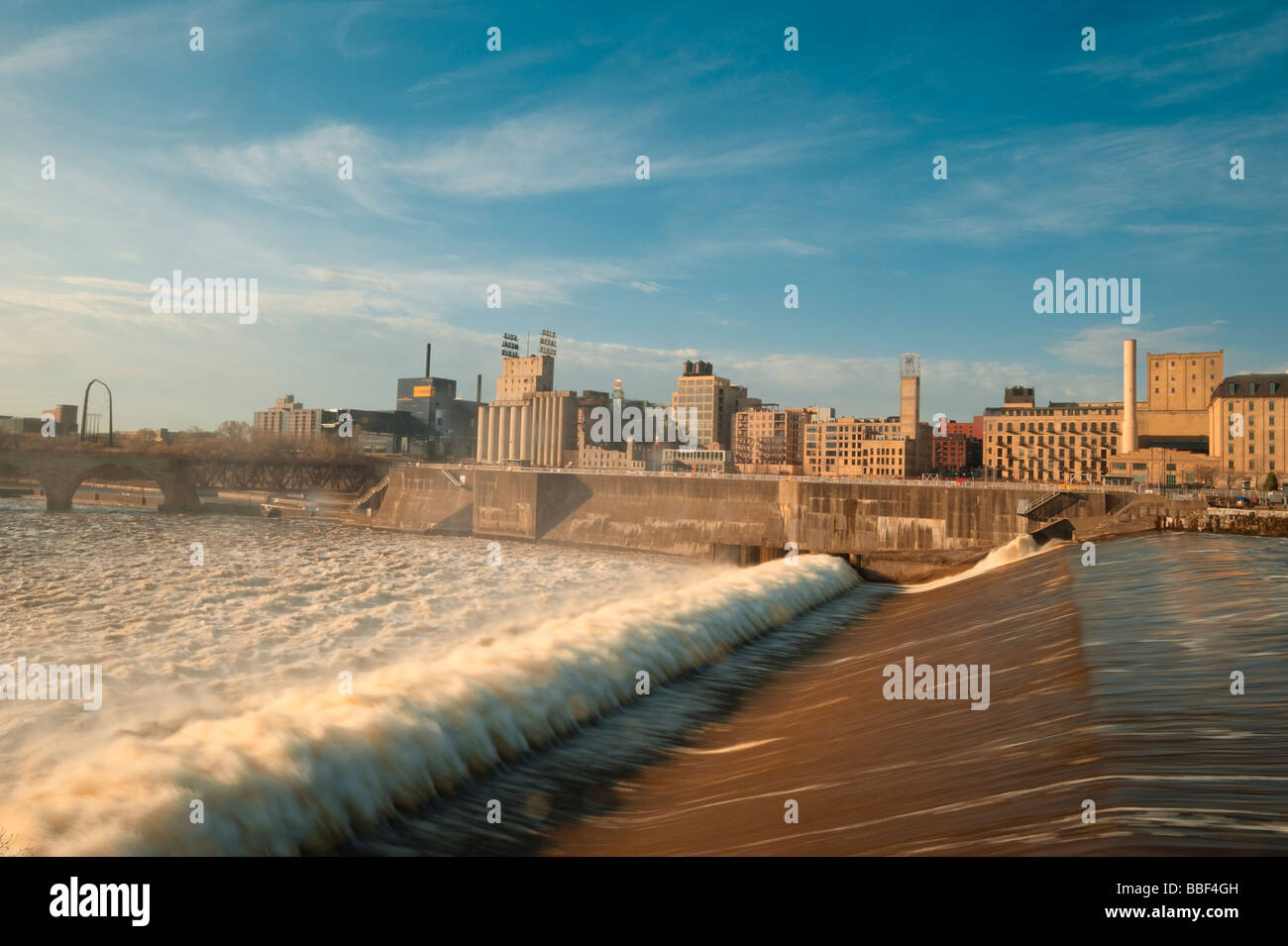Mississippi river flows hi-res stock photography and images - Alamy