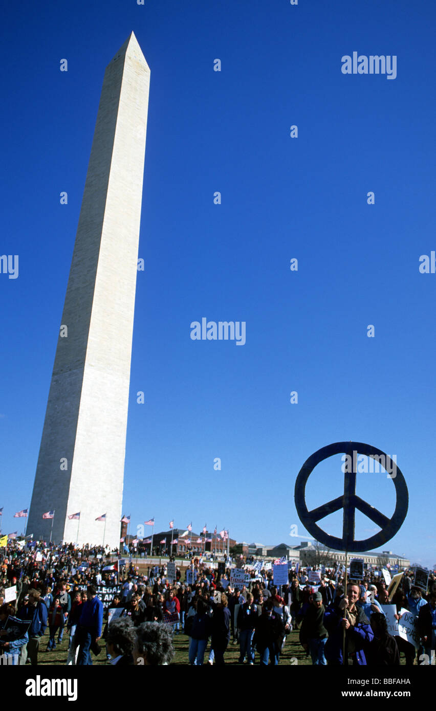 Anti Iraq war protest, peace symbol and the Washington Monument - Washington DC, USA Stock Photo