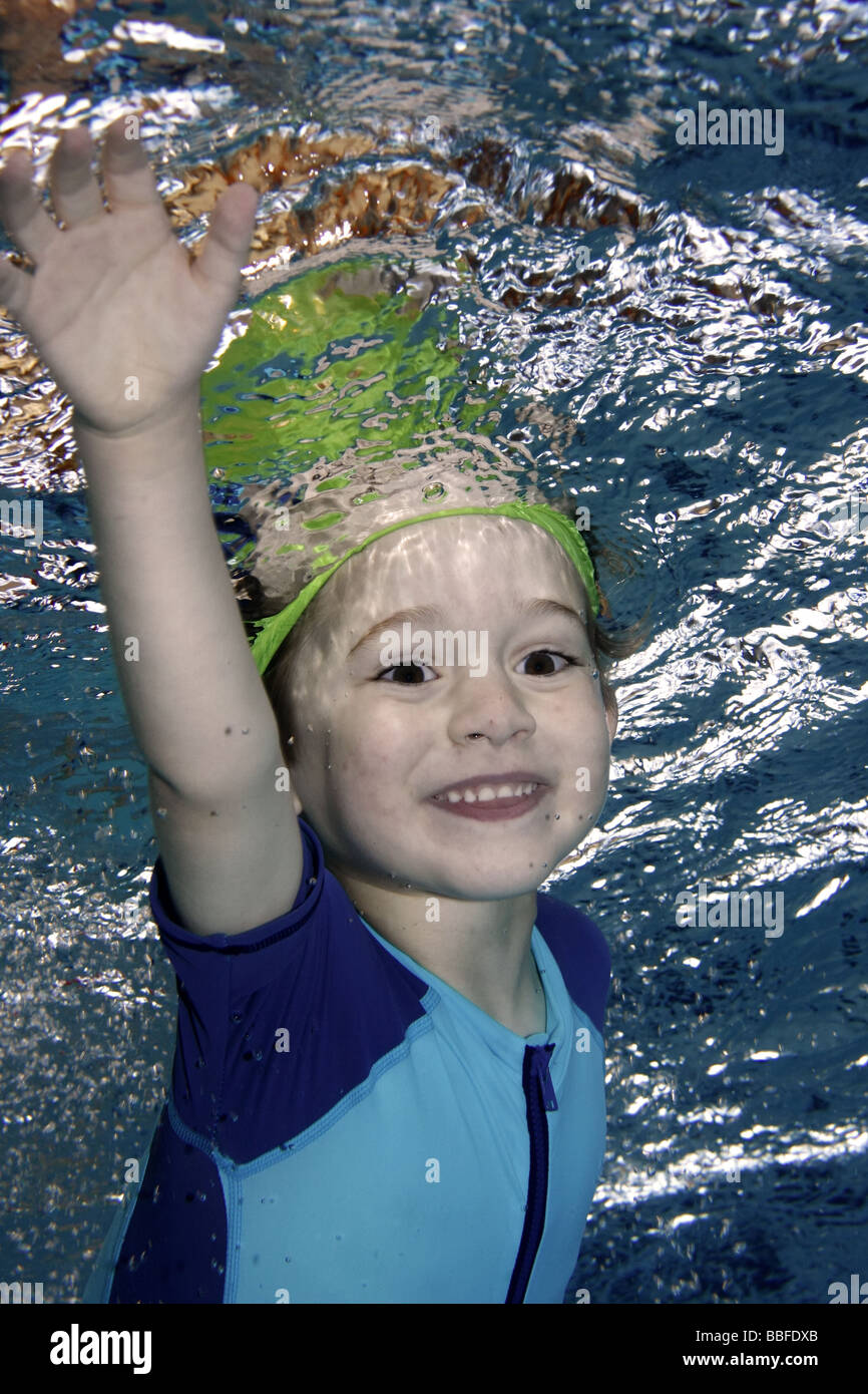 Man diving muscles hires stock photography and images Alamy
