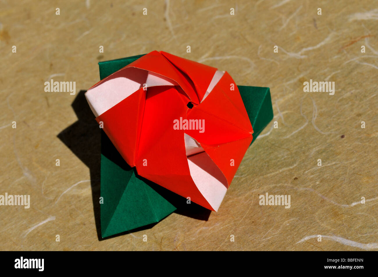 Origami red rose Stock Photo Alamy