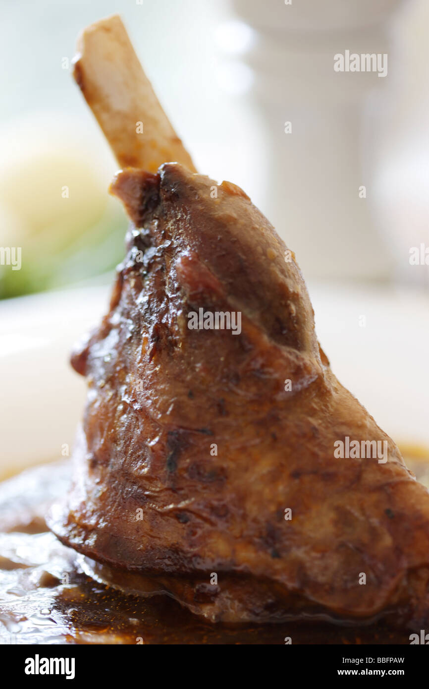 Leg of Lamb in Gravy Stock Photo Alamy