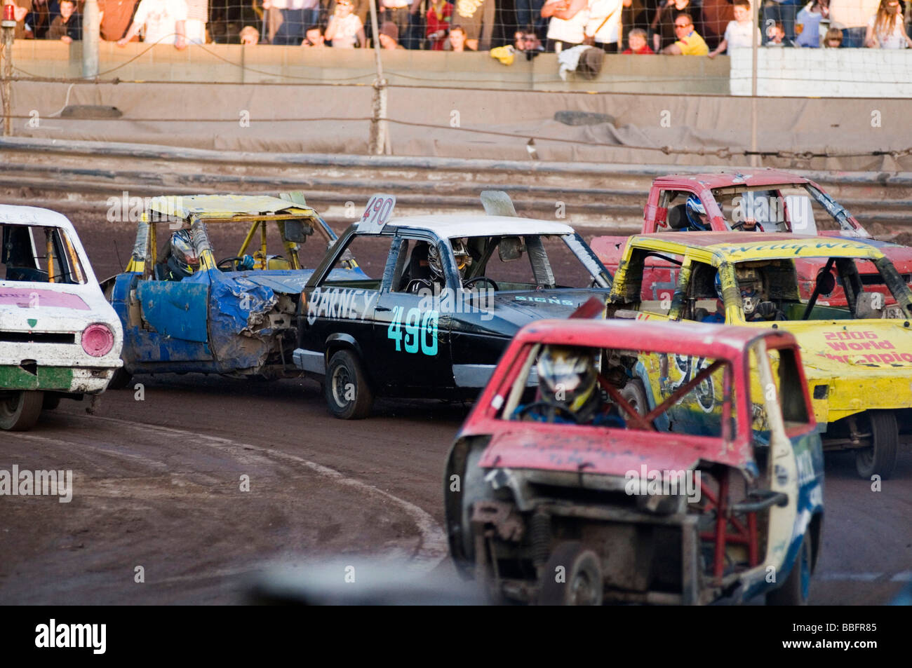 reliant robin three wheelers competing in a stock car race Stock Photo ...