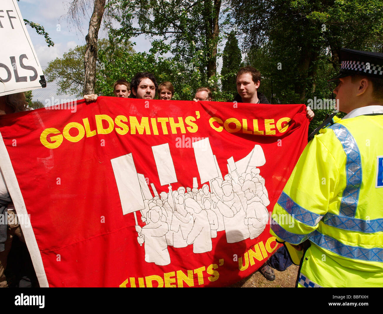 Students demonstrating against the privatisation of Goldsmiths College London Stock Photo