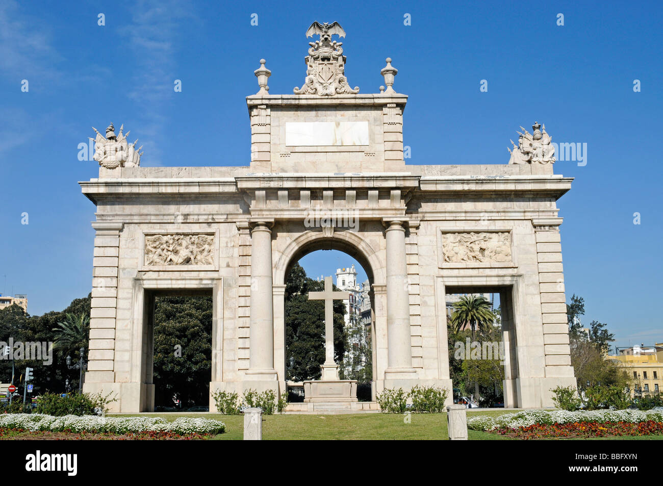 Triumphal Arch City Gate Plaza Porta De La Mar Valencia Spain