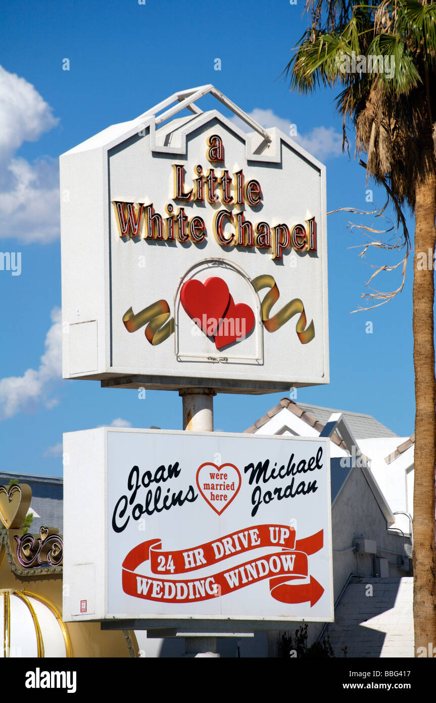 Little White Wedding Chapel Las Vegas Strip Stock Photo - Alamy
