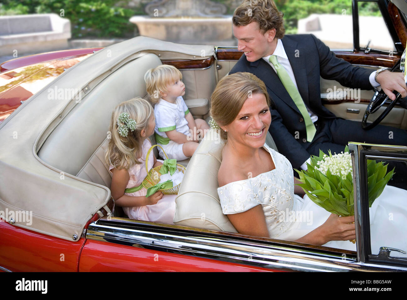 Party celebration arriving hi-res stock photography and images - Page 5 -  Alamy
