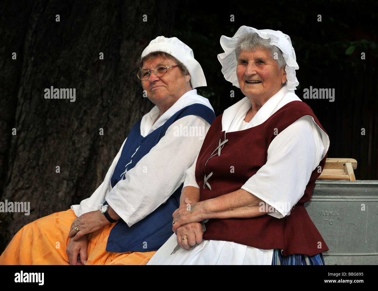 Life in the Baroque era, 18th century, laundry women, Schiller ...