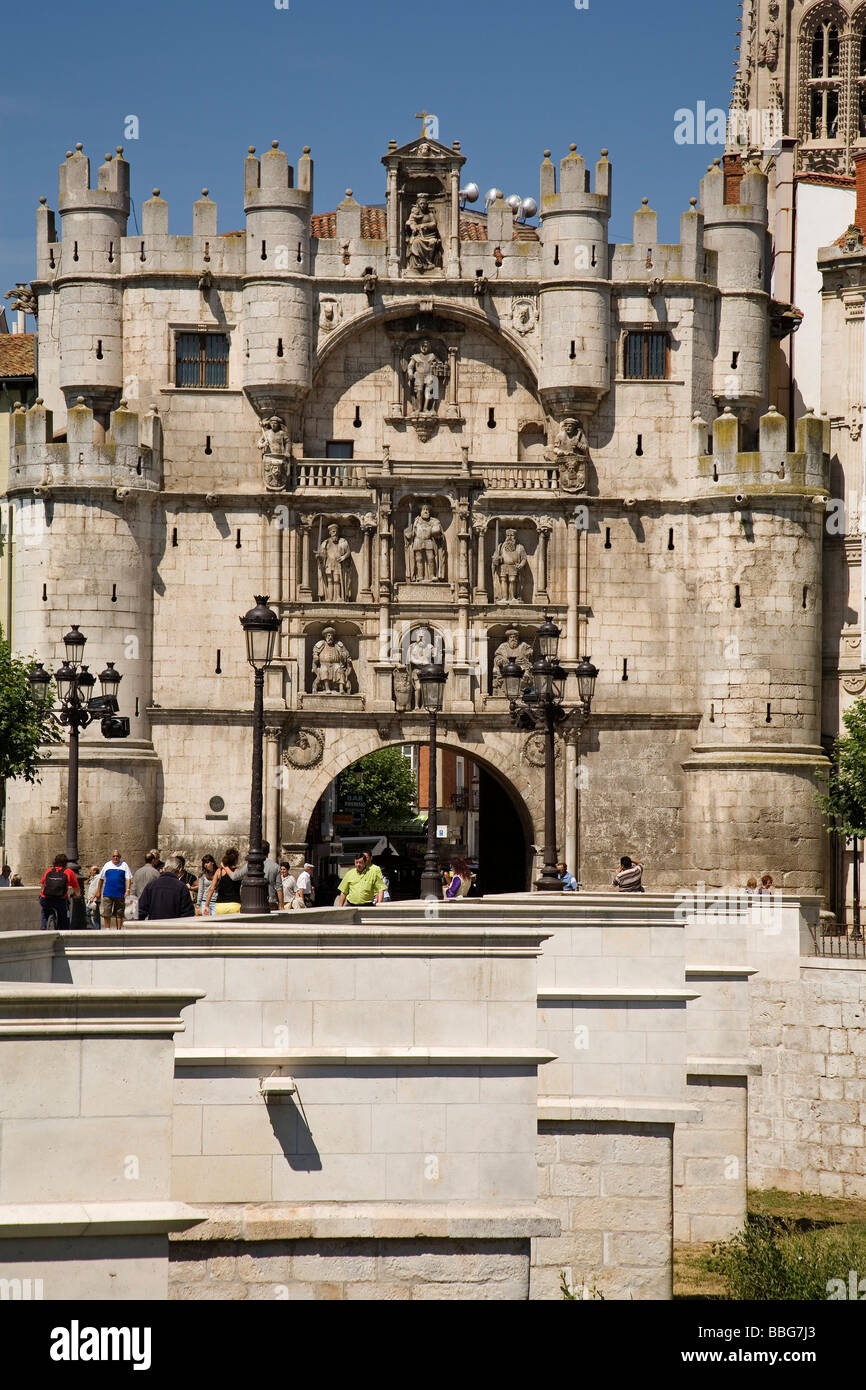 Arco de Santa María Burgos Castilla León España Arco de Santa Maria in Burgos Castilla Leon Spain Stock Photo