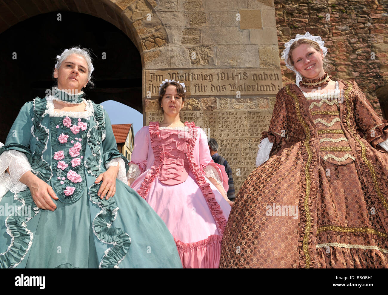 Life in the Baroque period of the 18th Century, women in dress Robe a ...