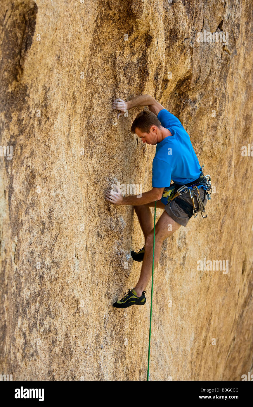 Overhang cliff climb hires stock photography and images Alamy