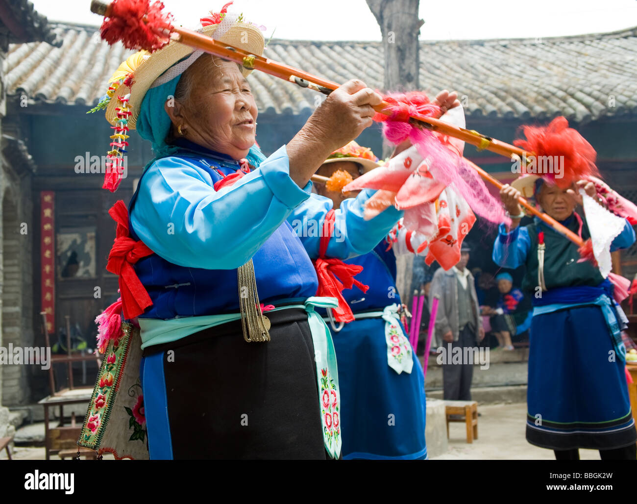 Women Dancing at the Bai Raosanling Festival, Dali, Yunnan Province, China Stock Photo