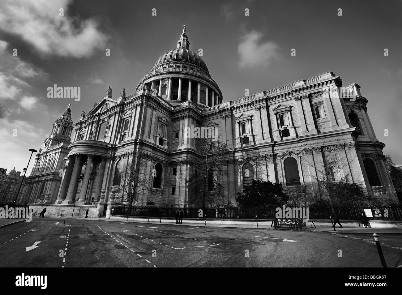 St Pauls Cathedral in black and white, shot in February 2009 Stock Photo