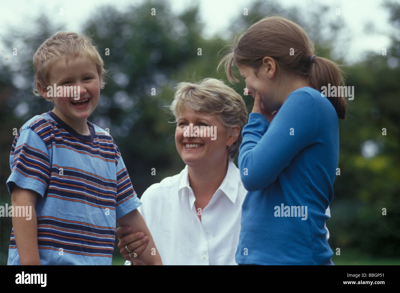 Children joking and laughing hi-res stock photography and images - Alamy