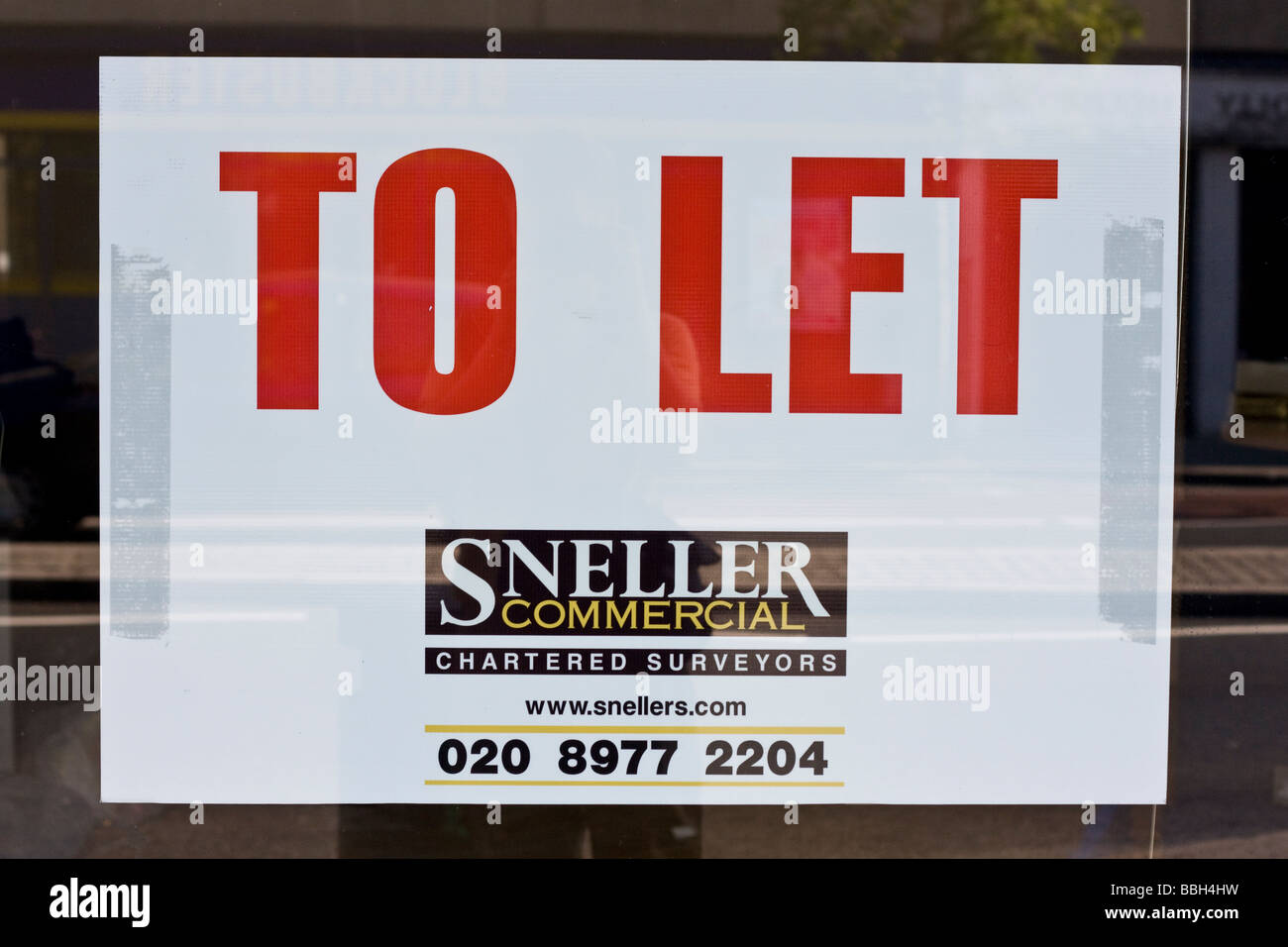 A To Let sign on Twickenham high street Stock Photo