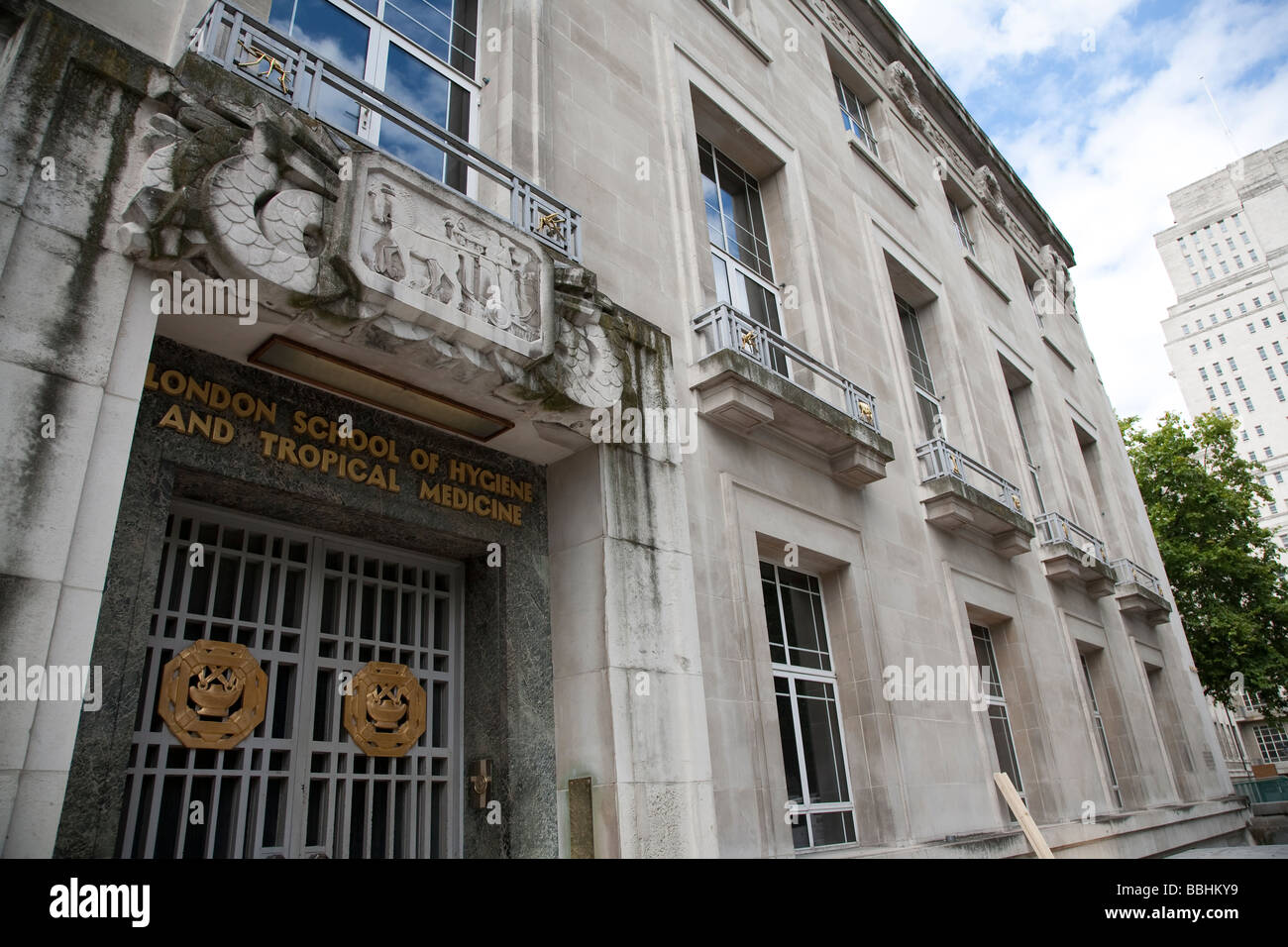 London School of Hygiene & Tropical Medicine, art deco building in