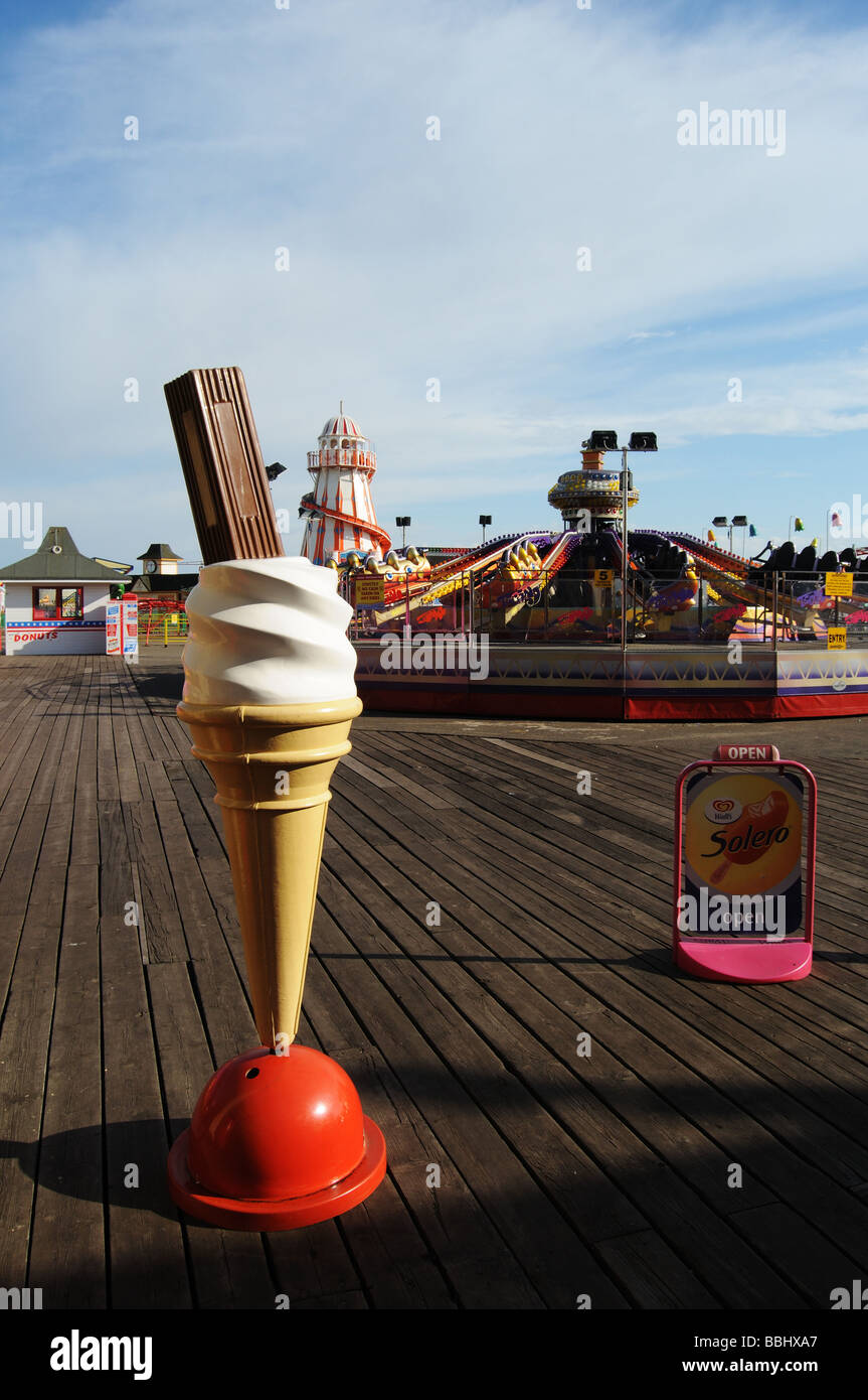 Pier seaside ice hires stock photography and images Alamy