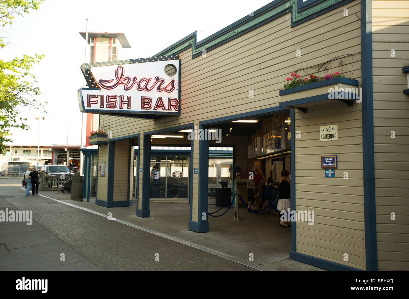 Ivars Fish Bar, a Seattle Landmark.   Fisherman's Wharf, Seattle WA, USA Stock Photo