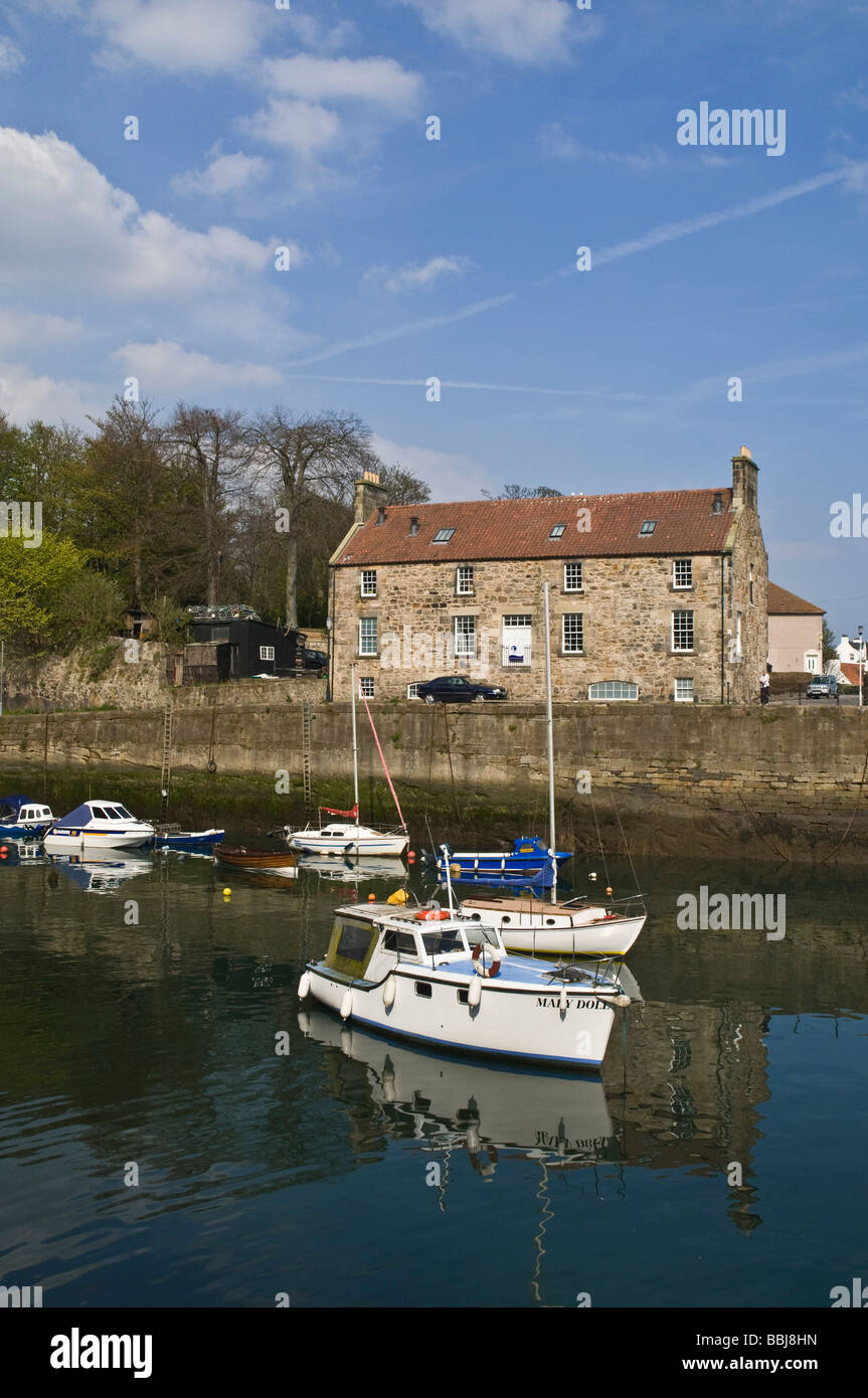 Dysart harbour harbor scotland hires stock photography and images Alamy